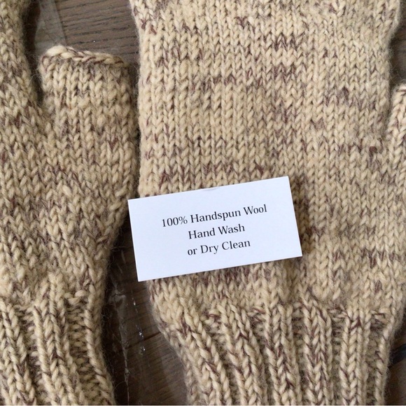New Sundance Catalog 100% wool fleece lined cloves/ Snowstorm Cliff Gloves - Picture 7 of 10